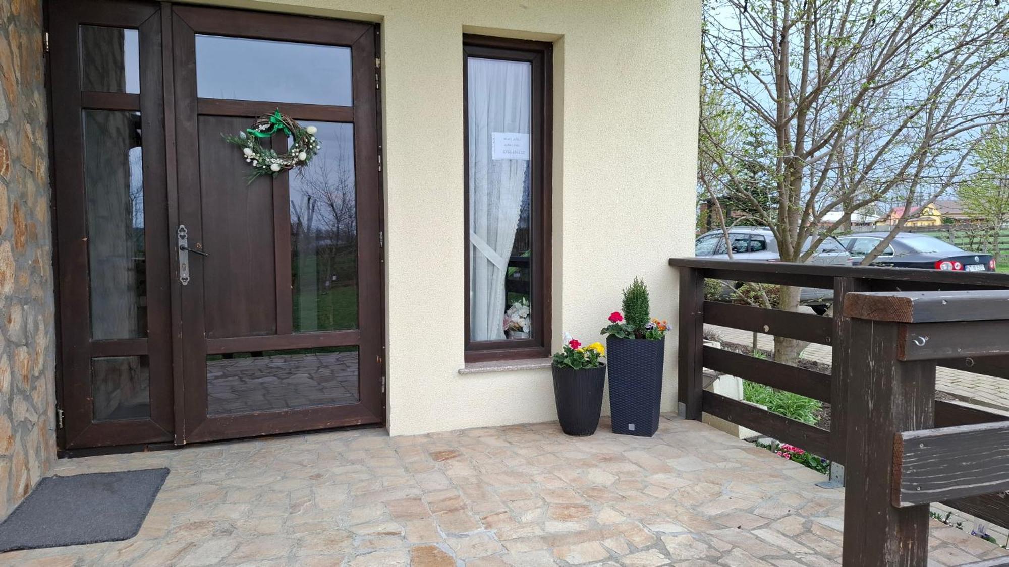 Hotel Dor De Casa Doljesti Esterno foto